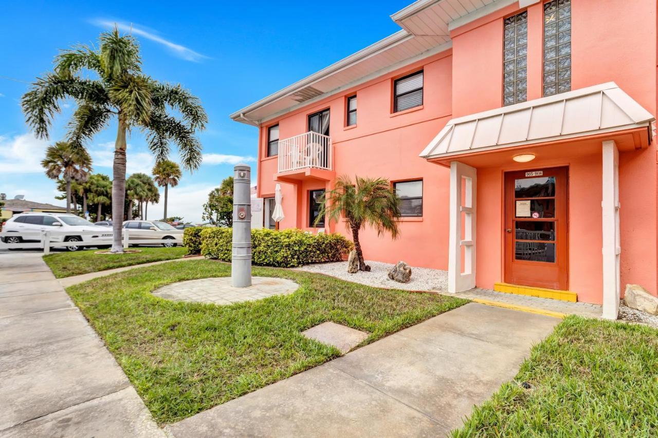 Gulf Winds Resort By Travel Resort Services St. Pete Beach Exteriör bild